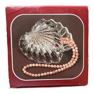 RCR ROYAL CRYSTAL ROCK 24% PIOMBO CRISTALLO CUORE PIATTO PORTAGIOIE CON COPERCHIO NUOVO CON ETICHETTE CARINO (21) - Foto 1 di 1