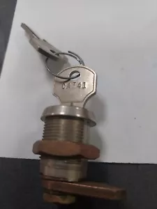 Div. blocco armadio vintage Corbin Keys 41 - Foto 1 di 4