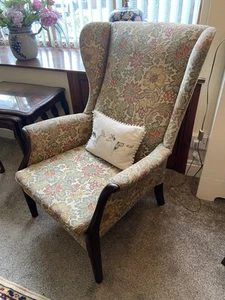 Vintage Parker Knoll Froxfield Armchair in Tapestry fabric - Picture 1 of 8