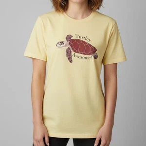 NEW ComfortWash “Turtley Awesome” Sea Turtle Adult Graphic T-Shirt - Picture 1 of 8