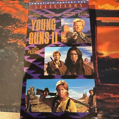 Young Guns 2 VHS 1991 Video Tape Estevez Diamond Phillips VTG 90s Western Movie Foto 1 de 2