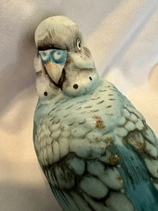 2 Parakeet Budgie Blue Ceramic Clip Bird Figurines Bisque Vintage Sm & Medium - Picture 1 of 18