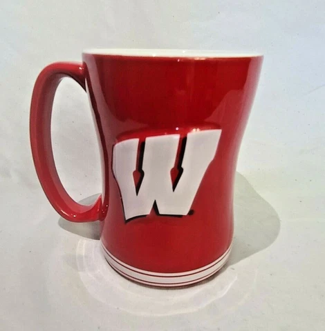 Wisconsin Badgers Coffee Mug College Collegiate NCAA Boelter Brands Cover