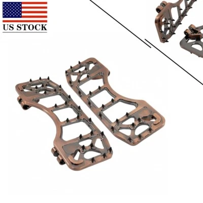 2pcs Wide Foot Pegs Floorboards Pedals Fit For Harley Softail Road Glide Foto 1 de 4