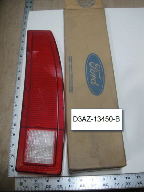 Lente Ford Station Wagon 1973-1978 - luz trasera luz de freno derecha NOS Foto 1 de 1