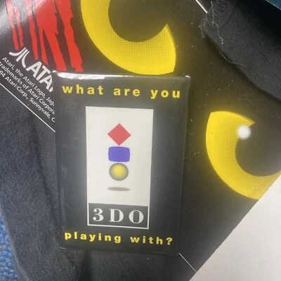 Panasonic 3DO Promotional Button/Pin Vintage CES 94 E3 - Image 1 of 2