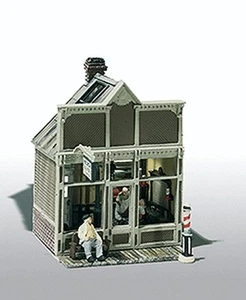 Woodland Scenics / Mini-Scene #111 HO SCALE- FLOYD'S BARBER SHOP - M111 - Picture 1 of 1