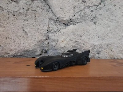 ERTL raro modellino anni 90 Batmobile 1992 die-cast dal film Batman Returns 1/43 - Immagine 1 di 4
