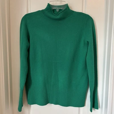 Suéter para mujer French Connection verde cuello embudo talla S Foto 1 de 4