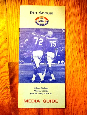1969 COACHES ALL AMERICA FOOTBALL ALLSTAR MEDIA GUIDE MEAN JOE GREENE OJ SIMPSON - Image 1 of 2