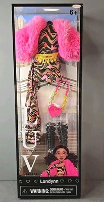 LUV Limitless Unique Vibrant Londynn Fashion Pack & Accessories Doll Clothes NEW - Image 1 of 4