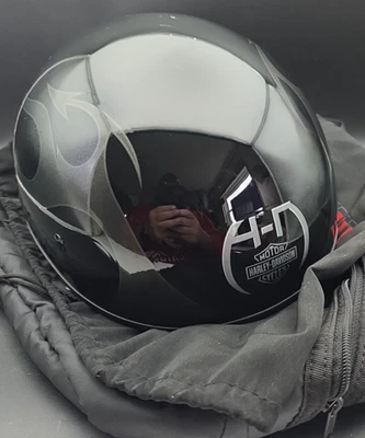 Harley-Davidson Motorcycle Half Helmet XXL Silver Flames DOT Approved - Image 1 of 4
