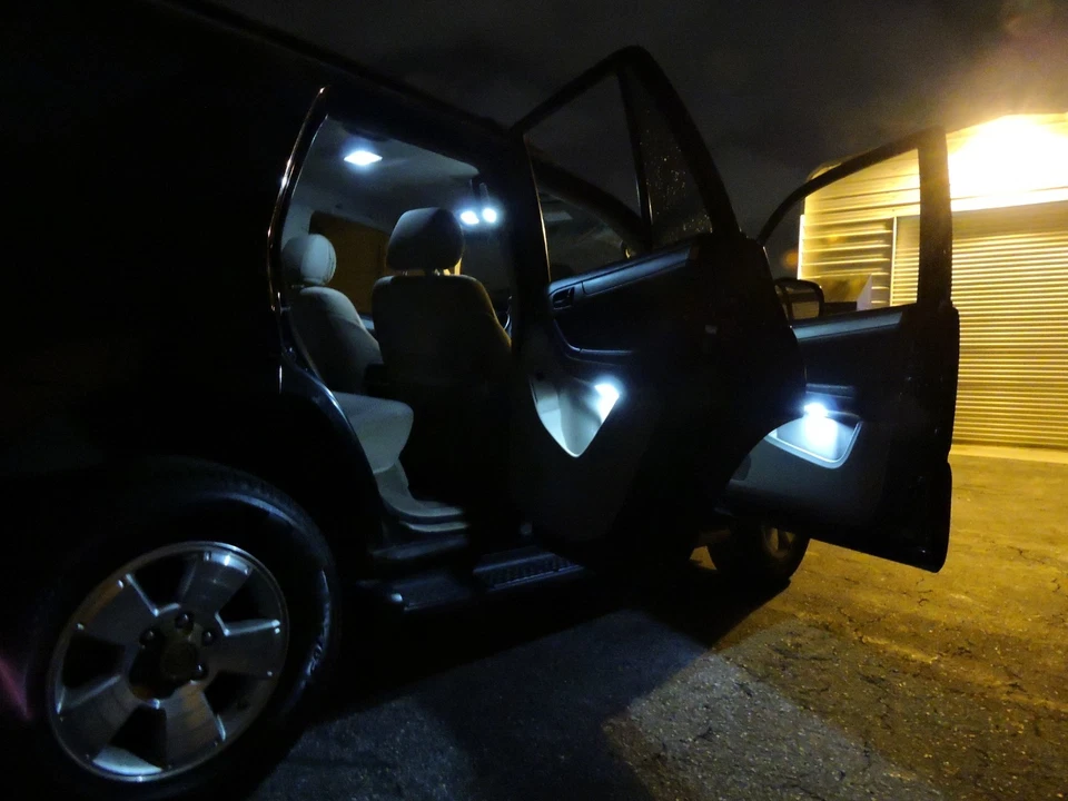 Kit de luces LED interiores exteriores deportivas Toyota 4Runner 2003-2009 domo de etiqueta inversa Foto 1 de 4