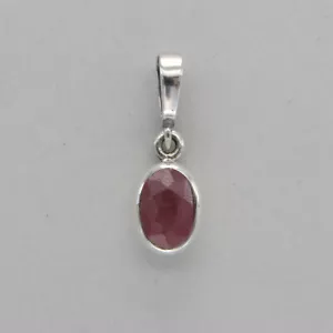 Argento Sterling 925 - Ciondolo/Pendente ovale rubino rosso rubino ovale en argent - Foto 1 di 7