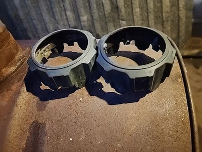 1986-1989 Toyota Pickup 4runner OEM Black Front 4x4 4 Wheel Drive Center Hub Cap - Image 1 of 4