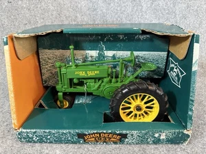 ERTL 1/16 John Deere 1937 Model "BN" General Purpose Tractor #5902DO NIB - Picture 1 of 3
