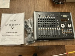 Tascam DP-02 Digital Portastudio Multitrack Recorder 8 Spur CD Digital - Bild 1 von 11
