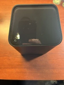 Comcast Xfinity XB6-T GIGABIT Modem WiFi Router - Picture 1 of 6