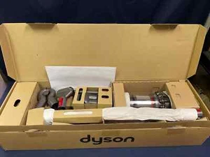 Refurbished_Dyson V10 Cordless Stick Vacuum Cleaner: 14 Cyclone - Picture 1 of 2