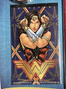 Wonder Woman Actividad Divertido Set Lápices Borrador y Almohadilla de Papel + Sacapuntas, Juego de 2 - Imagen 1 de 9
