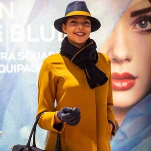 BLUE PANORAMA AIRLINES CABIN CREW FLIGHT ATTENDANT STEWARDESS TRENCH COAT - Picture 1 of 4