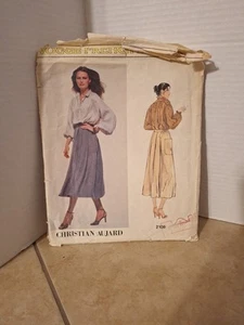 Vogue French Boutique Christian Aujard Schnittmuster 2108 Blusenrock - ungeschnitten - Bild 1 von 4