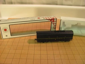Stewart 8115 HO Pennsylvania F3B Unpowered Diesel Locomotive LN/Box - Picture 1 of 10