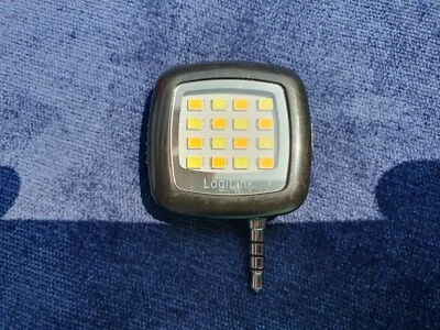 LogiLink Flash LED Esterno per Migliorare Foto/Video  - Immagine 1 di 4