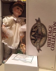 ❤️Stunning Sarah-PorcelainDoll-Heritage Collection-JTS GENERALSTORE-Signed #439 - Picture 1 of 12