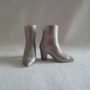 NEW! 2021 Barbie Signature Looks Made To Move Curvy Doll Silver Boots ~ Shoes - Picture 1 of 2