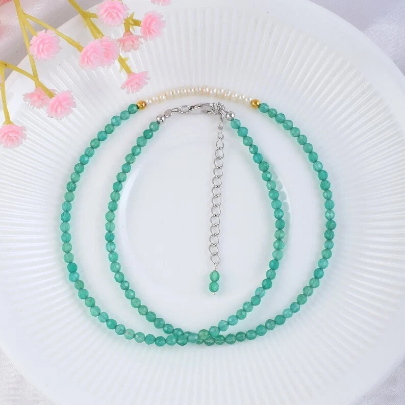 Collar de perlas naturales y ónix verde 2 piedras preciosas redondas multifacéticas con cuentas de 18" Foto 1 de 4