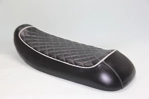 Triumph Legend 900 TT 1998-2001 low profile cafe racer seat CODE: L8114 - Bild 1 von 8