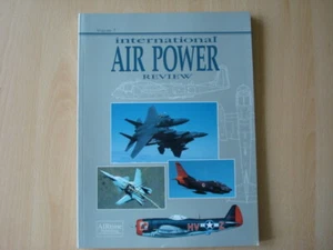 International Air Power Review Volume 7  David Donald (Ed.) VGC - Picture 1 of 1