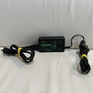 Genuine Sony PEGA-AC10 AC Adapter OEM - Photo 1 sur 6
