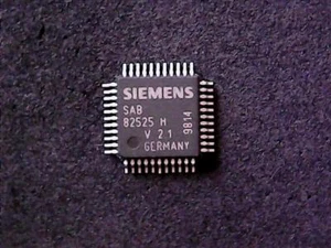SAB82525 H V2.1 - Siemens Controller IC HSCX (MQFP-44) - Picture 1 of 1