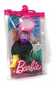Barbie Moda Paquete de Accesorios GRC14 Sombrero Negro Verde Animal Estampado Bolso Riñonera - Imagen 1 de 2