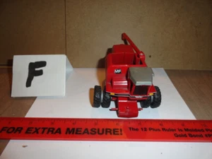 1/64 white 9720 custom combine - Picture 1 of 6