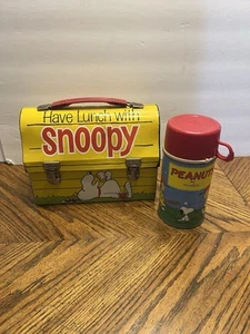 Vintage 1968 Peanuts Have Lunch With Snoopy Metal Lunchbox W/Thermos - Picture 1 of 14