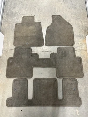 2007-2017 GMC Acadia Chevy Traverse Outlook OEM cinza conjunto completo tapetes Enclave Buick - Imagem 1 de 4