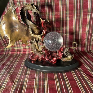 Franklin Mint Bronze Drache des Schicksals Kristallkugel Statue von Julie Bell - Bild 1 von 3