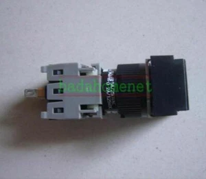 1PZ Nuovo AH165-TFG11 AH165TFG11 FUJI Interruttore a pulsante - Foto 1 di 1