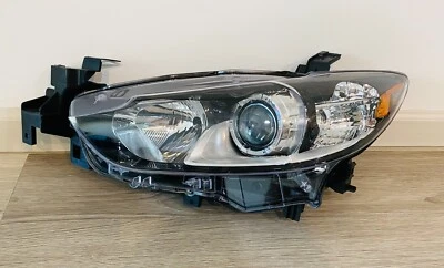 Faro delantero izquierdo mazda 6 2015-2017 TYC 20-9428-00-1N Foto 1 de 4