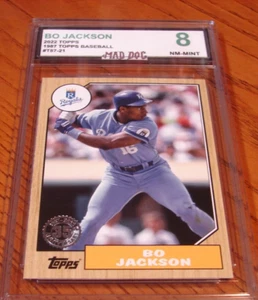 BO JACKSON****2022 TOPPS--1987---COMO NUEVO 8*****ROYALS-RAIDERS***Mad Dog CLASIFICADO - Imagen 1 de 2