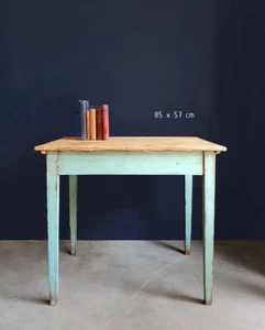 Antico Tavolino in Legno con Patina Naturale del Tempo | x 2 / persone - Foto 1 di 5