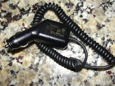 CARGADOR COCHE BLACKBERRY PEARL 8100 DORADO; Modelo CLM03D-050 Foto 1 de 4