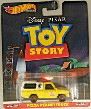 2019 HOT WHEELS PREMIUM - TOY STORY PIZZA PLANET TRUCK - NEW ON CARD