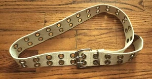 🌐VINTAGE Off White Canvas Belt with 25 settings Size M - Picture 1 of 8