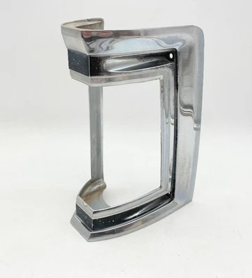 1969 Lincoln Continental Mark III DRIVER Turn Signal Marker Light Chrome Bezel - Image 1 of 4