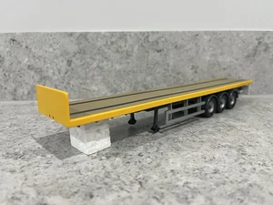 Corgi - Tri-Axle Flatbed Trailer - Tarmac Plc - CC13219 - 1:50 Scale - New/Mint - Picture 1 of 5