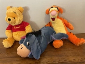 NEU Disney 12 Zoll Core Plüsch Pooh Eeyore Tigger  - Bild 1 von 3